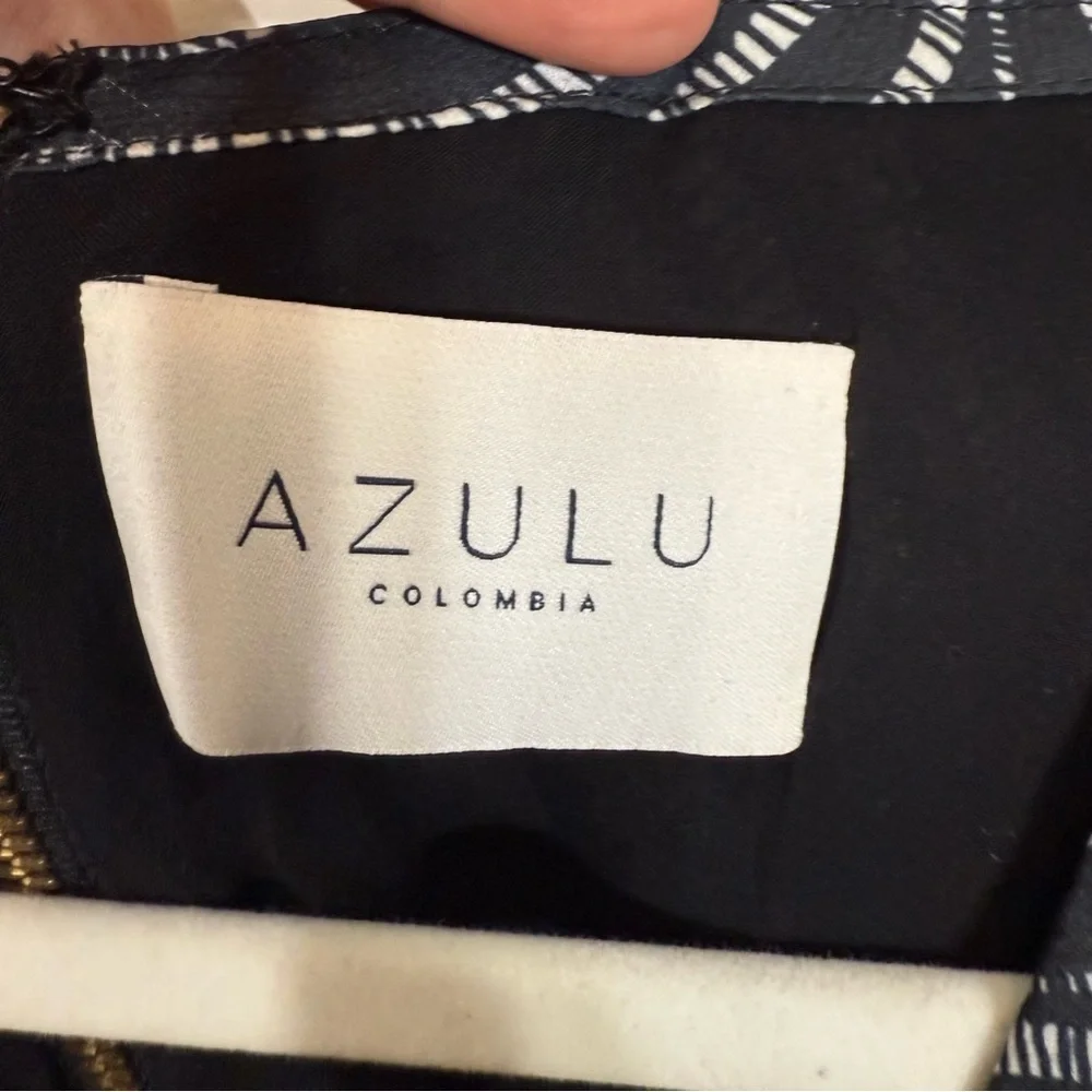 Azulu Romper Large - Picture 2 of 5
